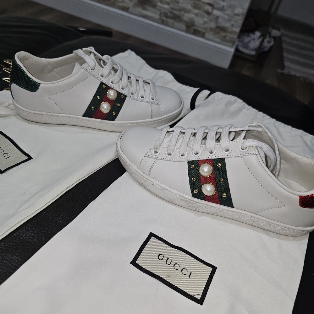 Gucci